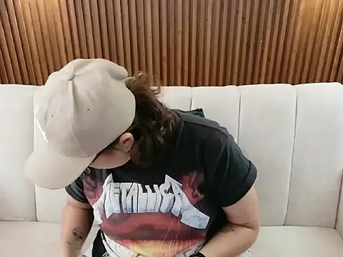 dirty feelena online show from February 2026 04:25:02 PM