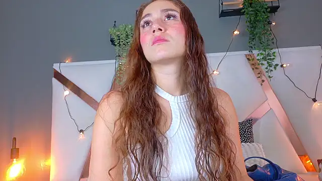 Snapshot of MyApril__ chatting on November 2025 11:42:02 AM MyApril online show from November 2025 11:42:02 AM