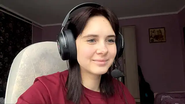 Snapshot of MollyPartey chatting on September 2025 05:55:02 AM MollyPartey online show from September 2025 05:55:02 AM