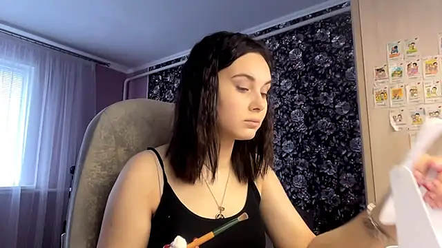 Snapshot of MollyPartey chatting on October 2025 09:50:02 AM MollyPartey online show from October 2025 09:50:02 AM