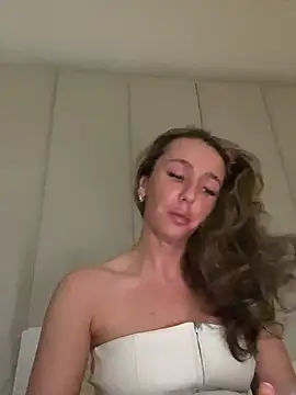 Scotishminx25 online show from October 2025 04:40:02 PM