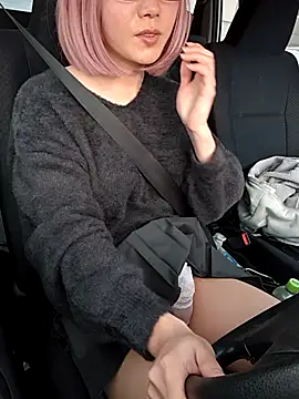 takusaki223 online show from February 2026 05:50:01 AM