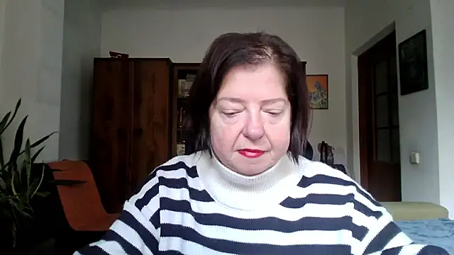 Violet Pulse online show from November 2025 08:59:01 AM