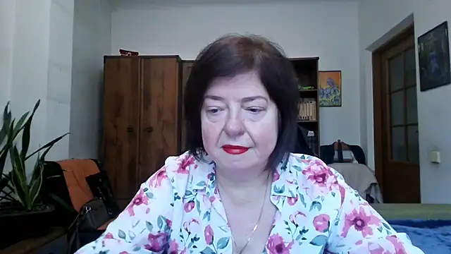 Violet Pulse online show from February 2026 09:00:02 AM