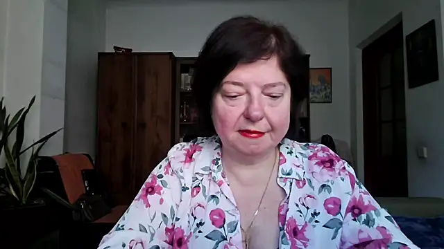 Violet Pulse online show from March 2026 10:31:01 AM