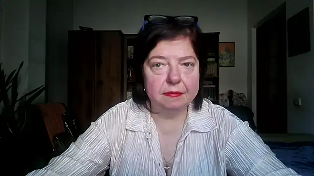 Violet Pulse online show from March 2026 01:44:02 PM