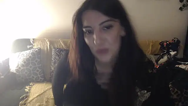 Snapshot of LolaHoop chatting on October 2025 09:27:01 PM LolaHoop online show from October 2025 09:27:01 PM