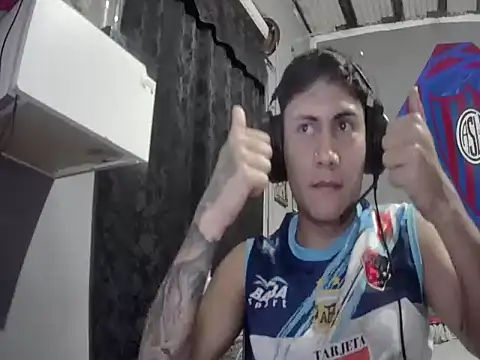 Miguel19971 online show from October 2025 06:35:02 AM