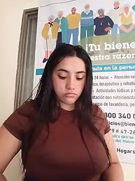 Snapshot of ANDREA-10_ chatting on May 2026 02:56:02 PM ANDREA-10 online show from May 2026 02:56:02 PM