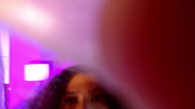  IsabellaRousse online show from October 2025 07:01:01 PM