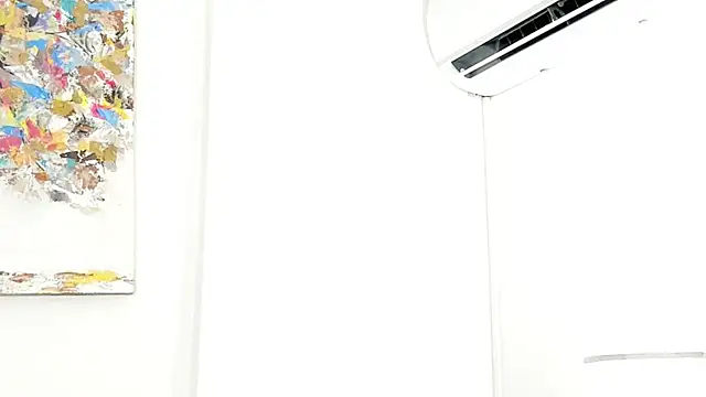 Snapshot of Little_liam chatting on November 2025 05:32:02 AM Little liam online show from November 2025 05:32:02 AM