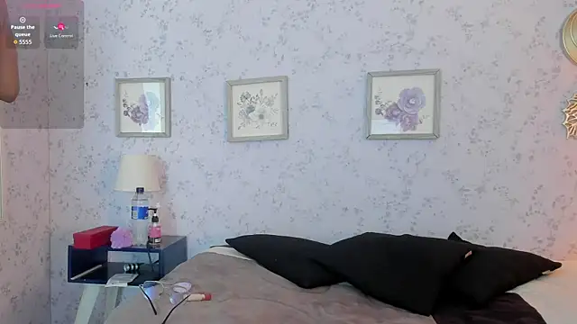 liam twiink online show from April 2026 07:22:01 PM