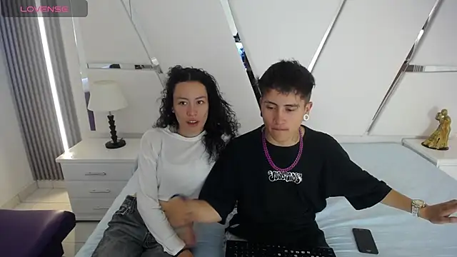 oblivionlove online show from March 2026 04:39:02 PM