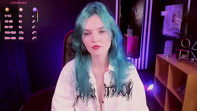 Lika Sky online show from November 2025 04:17:01 PM