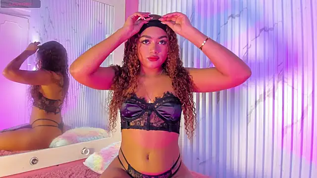 Missdionne curly online show from October 2025 11:33:02 AM