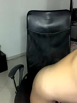 sweet-abbie online show from October 2025 03:03:02 AM