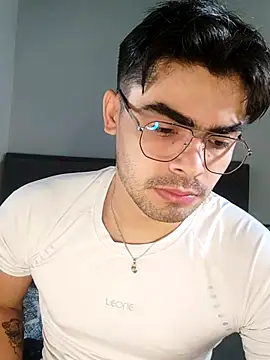 Mason grey online show from November 2025 11:45:01 AM