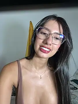 Julieta Duque online show from July 2026 02:58:01 AM