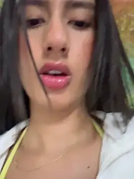 Julieta Duque online show from August 2026 03:21:02 AM