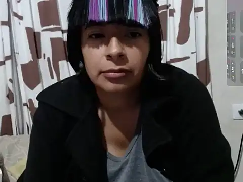 Acelinrose online show from April 2026 01:27:01 AM