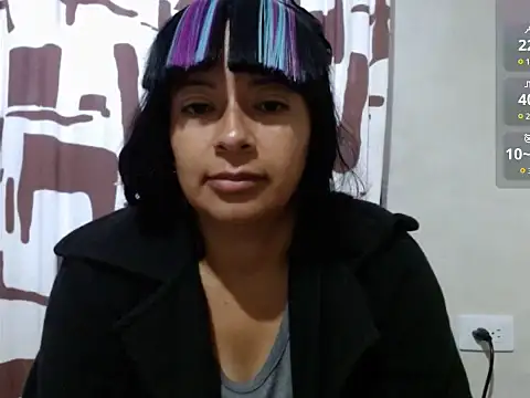 Acelinrose online show from April 2026 11:26:02 AM