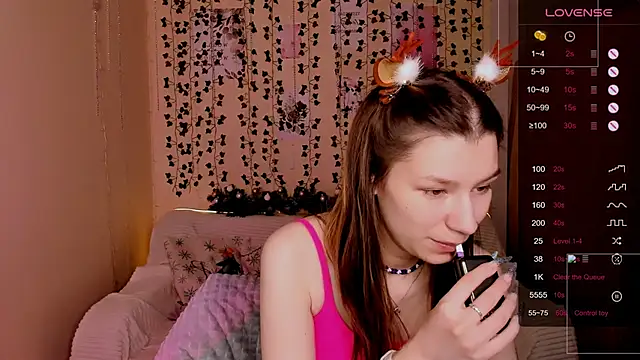 LinaBlossom  online show from December 2025 06:09:01 AM