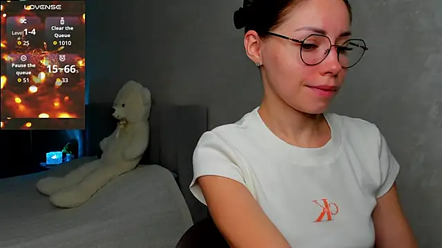 Snapshot of fun_nd_bun chatting on July 2026 03:33:02 AM fun nd bun online show from July 2026 03:33:02 AM