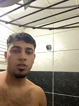 Snapshot of astoperaa chatting on October 2025 06:18:02 PM astoperaa online show from October 2025 06:18:02 PM