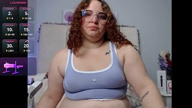 Snapshot of AmandaaWats chatting on October 2025 07:34:01 PM AmandaaWats online show from October 2025 07:34:01 PM