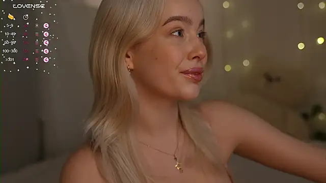 Snapshot of mother__of__dragons chatting on October 2025 09:44:02 PM mother of dragons online show from October 2025 09:44:02 PM