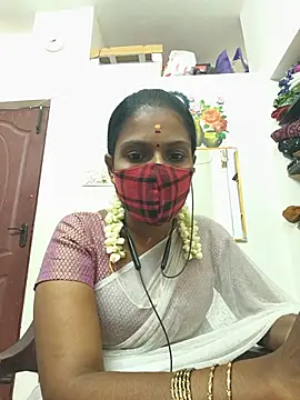 Snapshot of Tamil_Yalini12 chatting on July 2026 04:46:02 PM Tamil Yalini12 online show from July 2026 04:46:02 PM