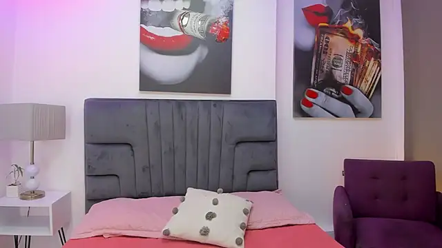 Angel Dustts online show from October 2025 07:37:02 PM