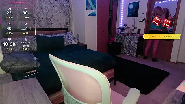 MaciiMayy online show from November 2025 05:16:01 PM