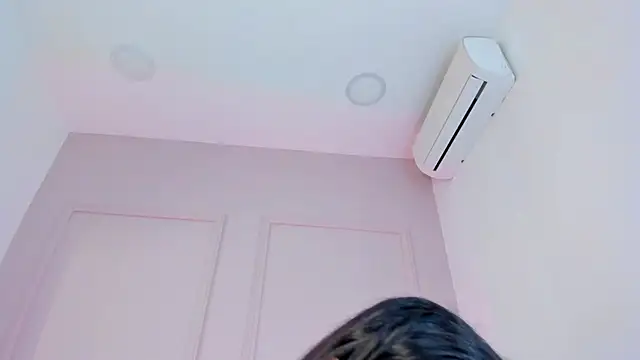 Snapshot of miia_blaze chatting on October 2025 06:37:01 PM miia blaze online show from October 2025 06:37:01 PM