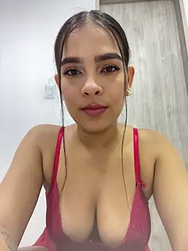 Valery lux16 online show from October 2025 12:17:02 PM