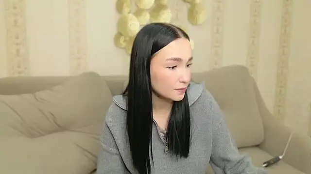 Amanda Choi online show from September 2025 10:31:02 AM