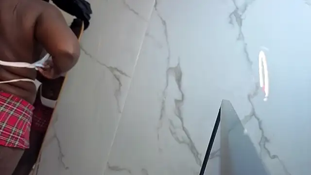 Snapshot of Soffia_b chatting on October 2025 03:06:02 AM Soffia b online show from October 2025 03:06:02 AM