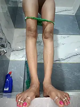 nidhi nude online show from January 2026 09:46:01 PM