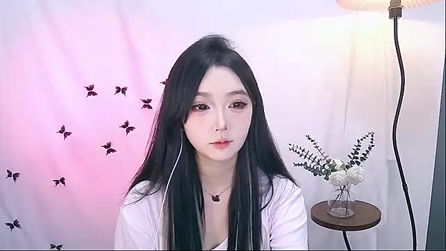 Miao-Maimiao online show from December 2025 01:05:02 PM