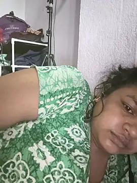 Deborbhavi222 online show from June 2026 07:57:01 AM