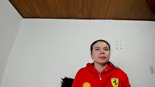 Valen tina online show from October 2025 12:02:02 PM