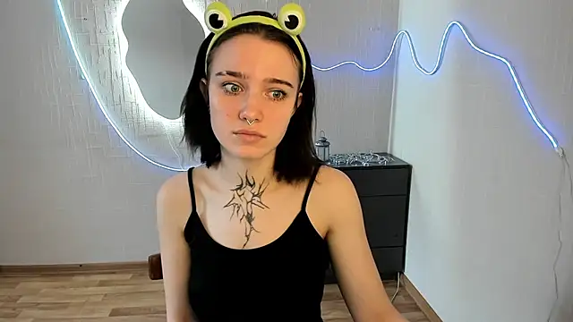 Elastikisss online show from February 2026 04:02:01 AM