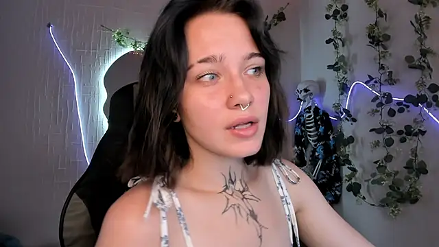 Elastikisss online show from June 2026 07:13:01 AM