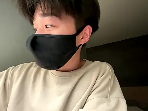 Yo155 online show from November 2025 05:14:01 PM