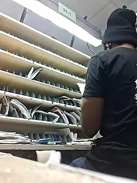 Snapshot of 214KingLonggg chatting on February 2026 03:20:01 PM 214KingLonggg online show from February 2026 03:20:01 PM