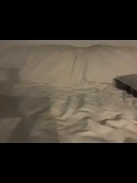 Snapshot of Mlodyxx12321 chatting on April 2026 09:52:01 PM Mlodyxx12321 online show from April 2026 09:52:01 PM