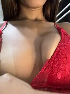 Snapshot of magrinha_hot chatting on February 2026 04:49:02 AM magrinha hot online show from February 2026 04:49:02 AM