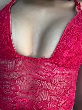 Snapshot of magrinha_hot chatting on March 2026 06:43:01 PM magrinha hot online show from March 2026 06:43:01 PM