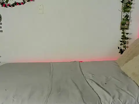 michell anyeli online show from October 2025 10:59:02 PM