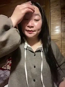 violet-00 online show from February 2026 11:11:02 AM